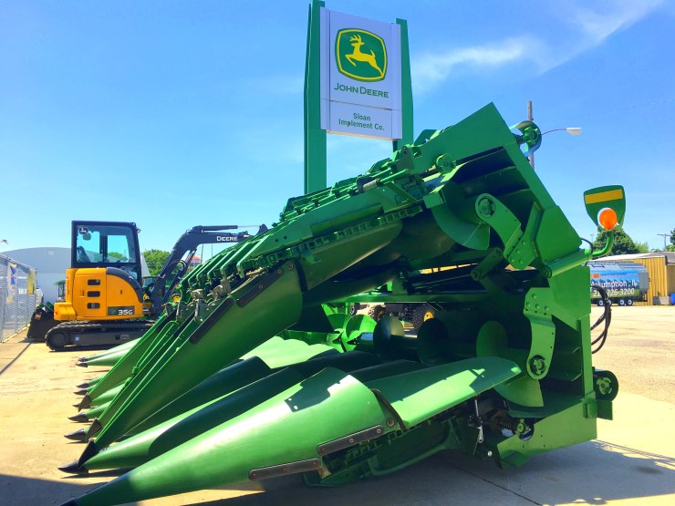 Sloan 12F Folding Cornhead